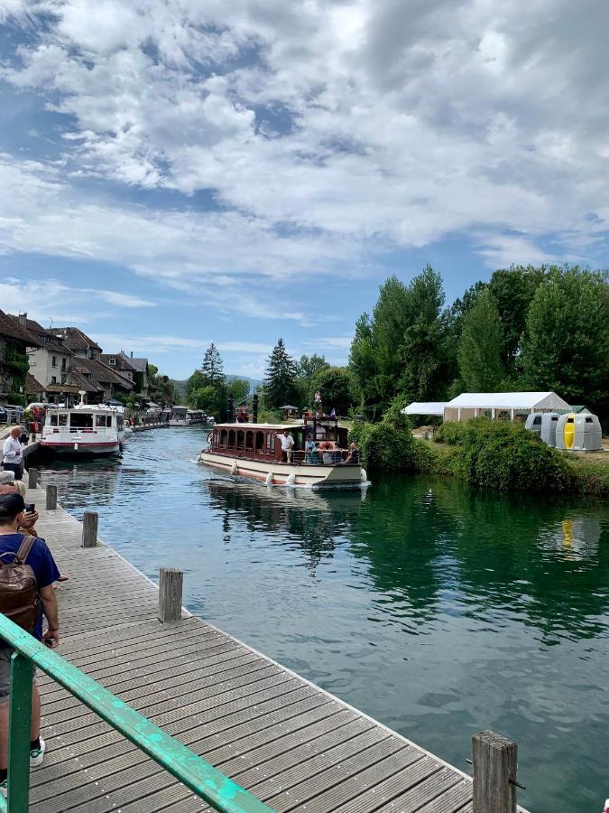 Gite Chez Charlot ชานาซ ภายนอก รูปภาพ
